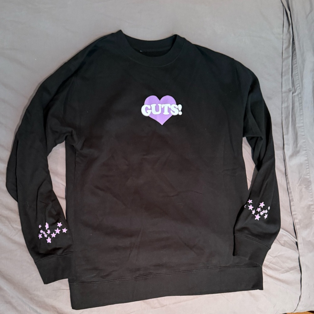 💜🖤 Official Olivia Rodrigo GUTS Tour 💜🖤Black Sweatshirt with Purple stars